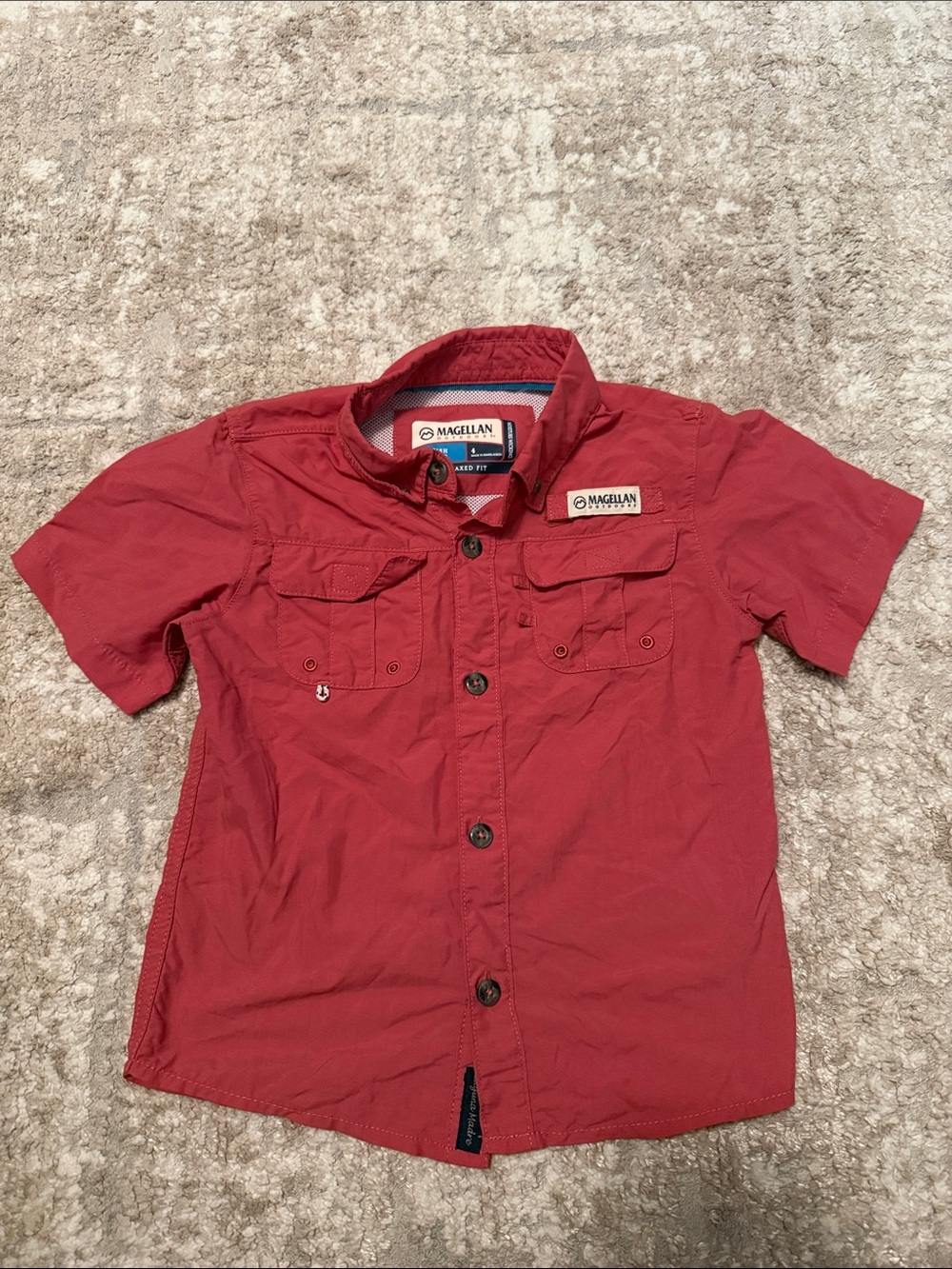 Magellan Outdoors Kids Short-Sleeve Relaxed fit Button-Down Shirt in Red size 4